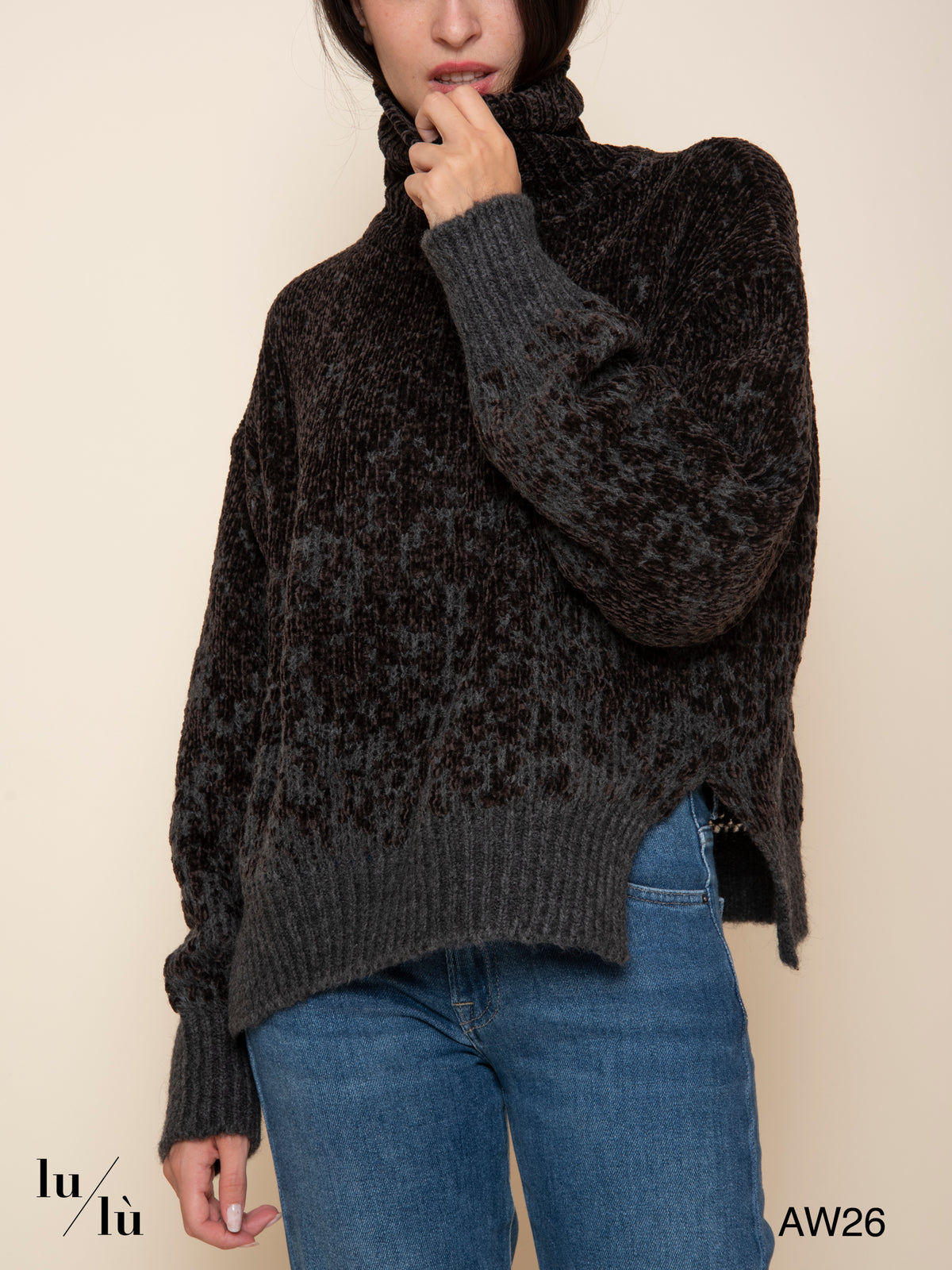 Kayla - Maglia dolcevita in ciniglia bicolore