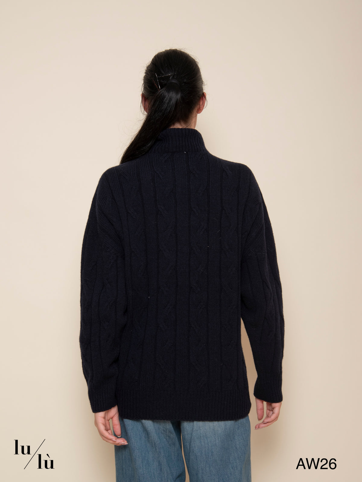 Maya Blu - Maglia in lana merino e cashmere con lavorazione a trecce