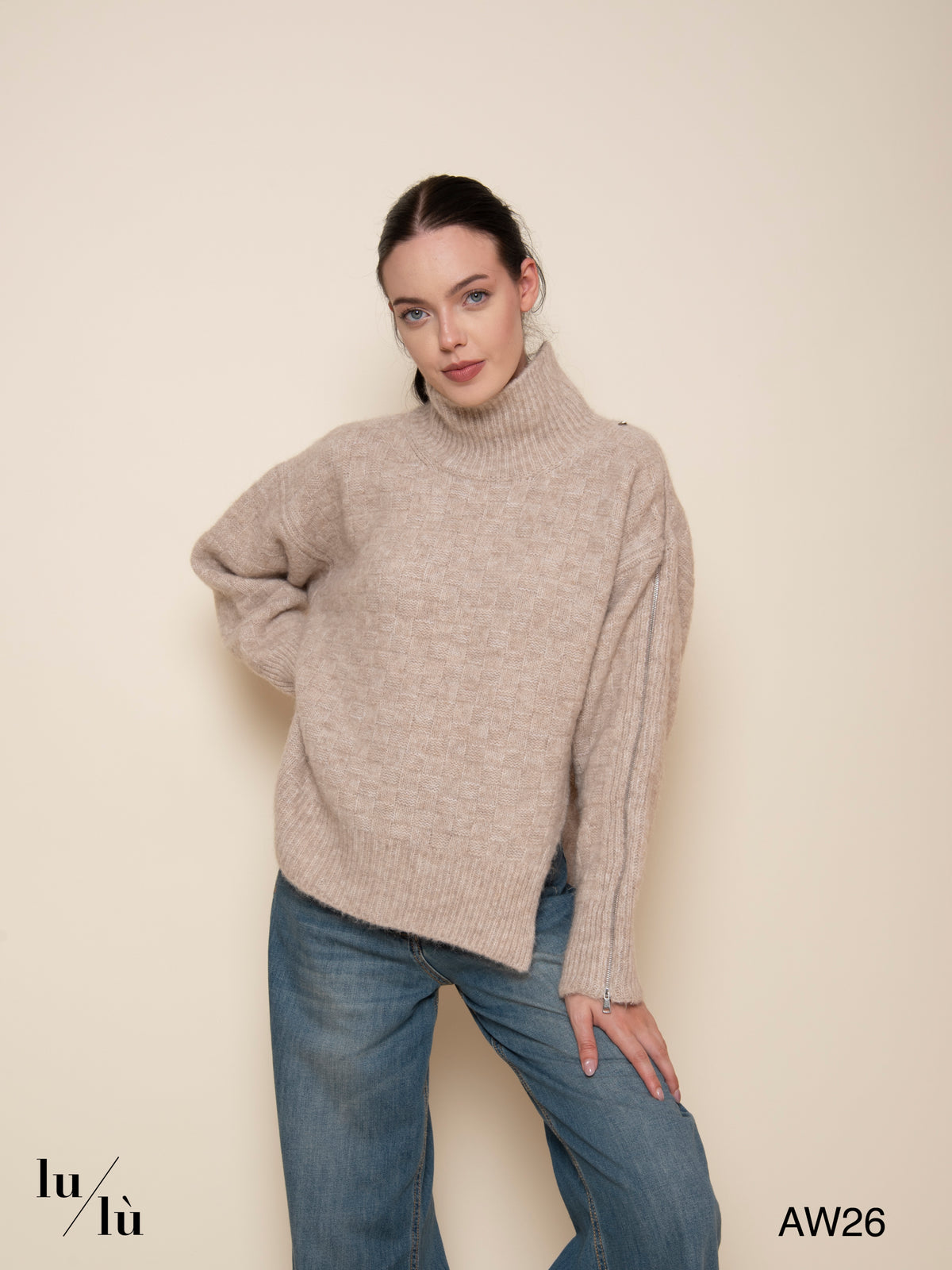 Sienna - Maglia dolcevita con lavorazione a rilievo