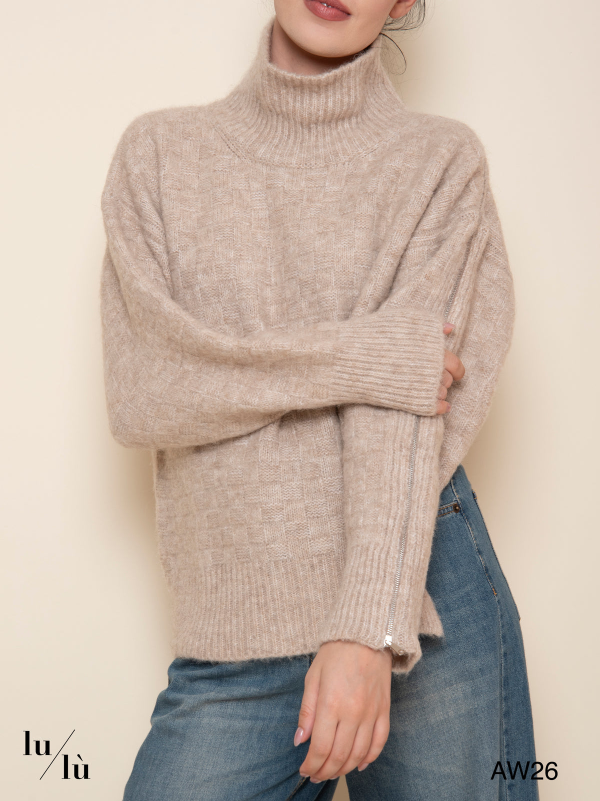 Sienna - Maglia dolcevita con lavorazione a rilievo