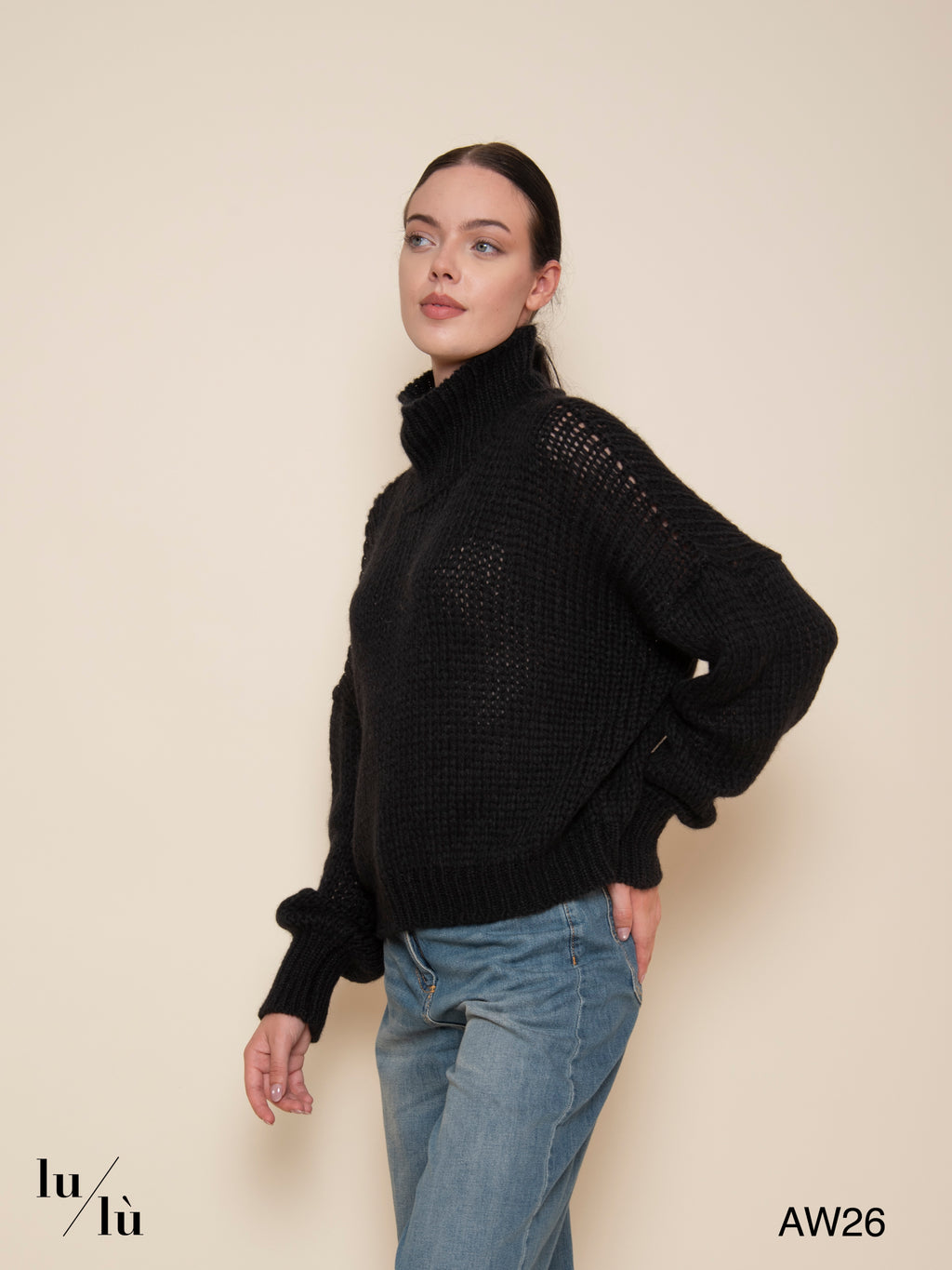 Nina Black - Maglia in baby alpaca con collo alto