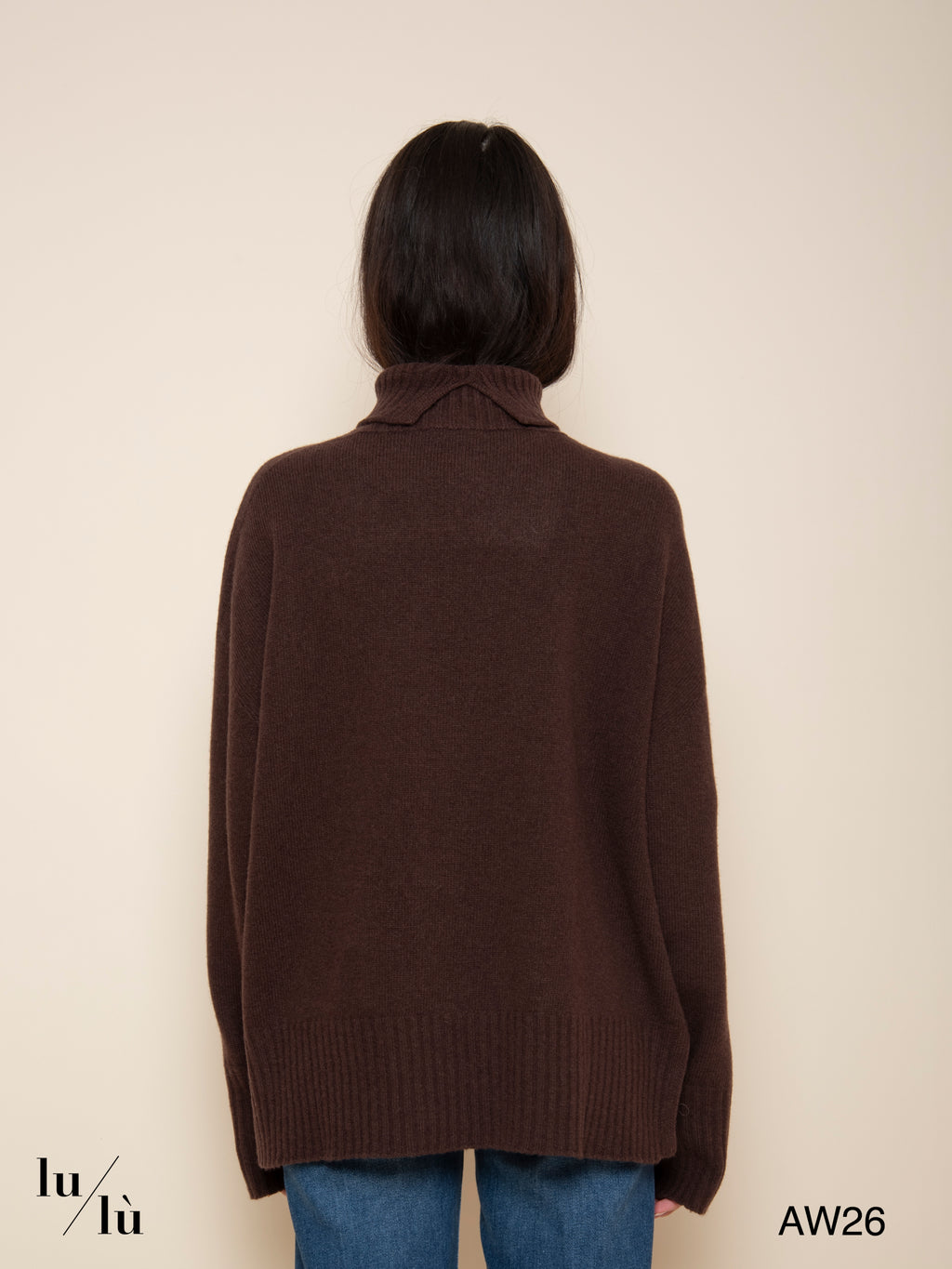 Sela Brown - Maglia dolcevita oversize in 100% lana