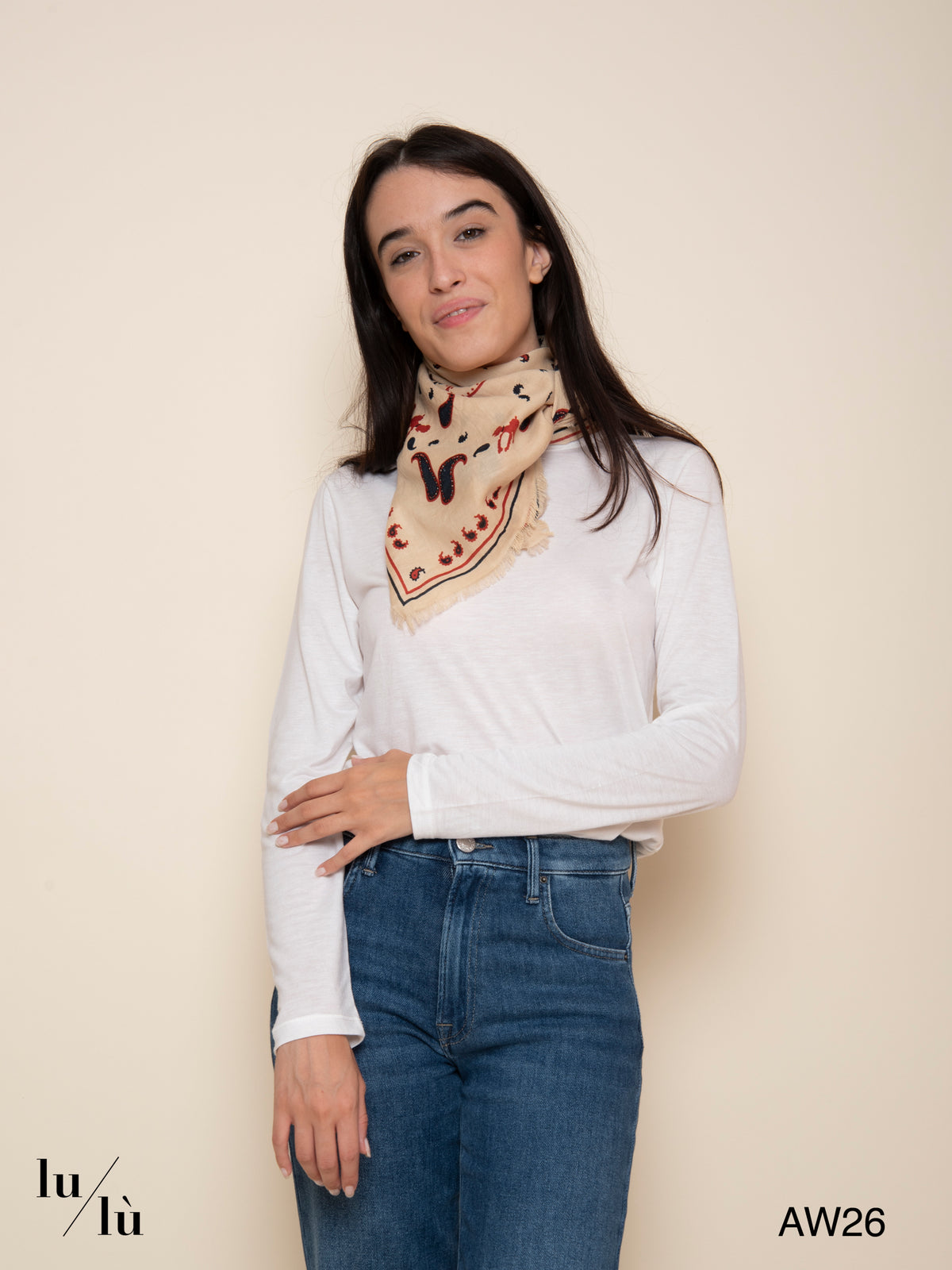 Lori Beige - Foulard quadrato con stampa bandana