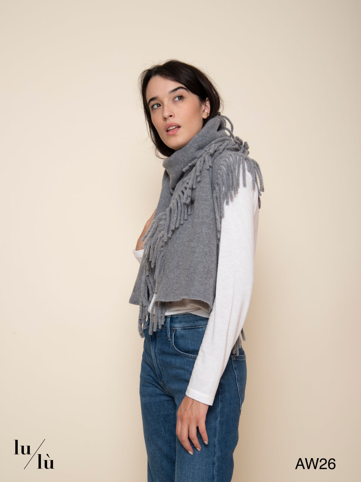 Cate Grigio - Sciarpa in lana con frange