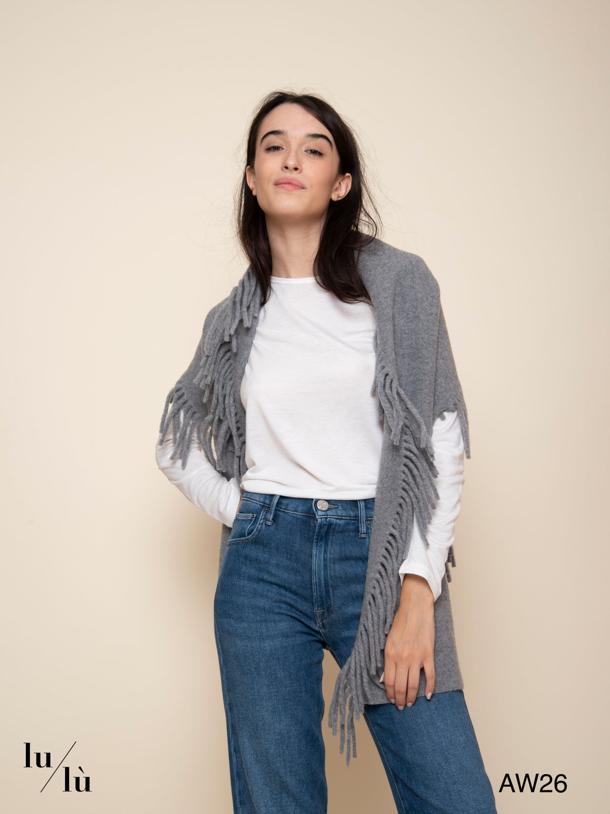 Cate Grigio - Sciarpa in lana con frange