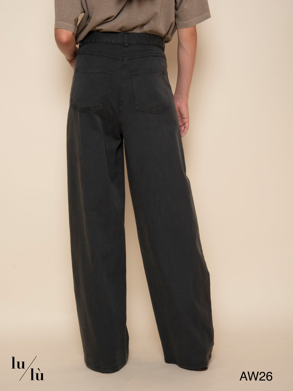 Bonnie - Pantalone ampio color fumo
