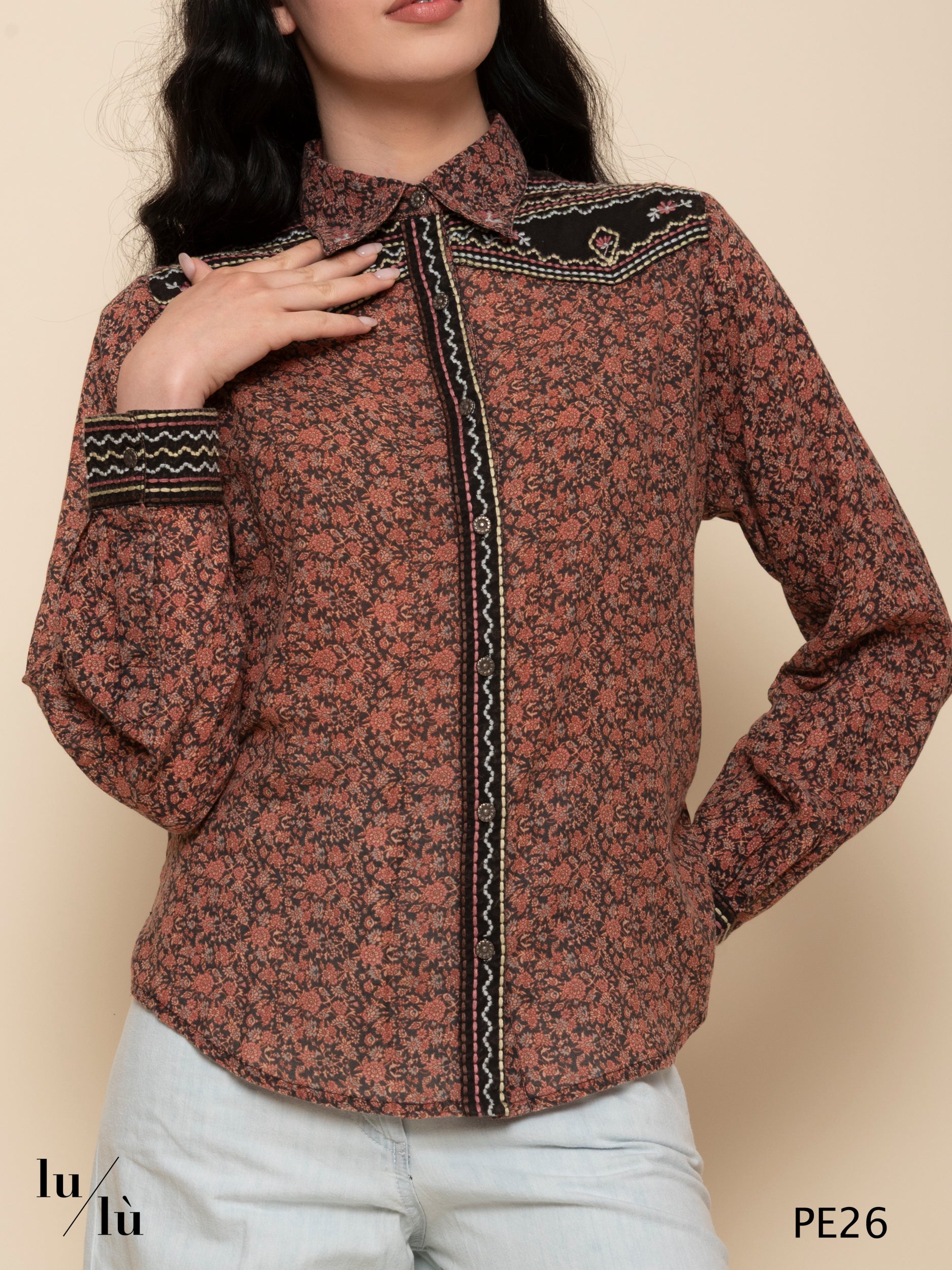Keith - Camicia floreale ricamata boho chic