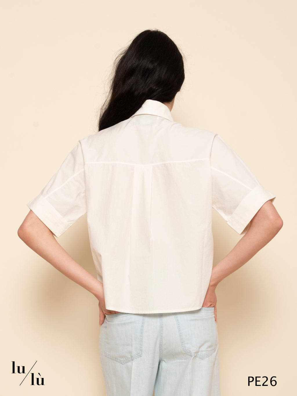 Alba - Camicia cropped in popeline di cotone con ricamo floreale