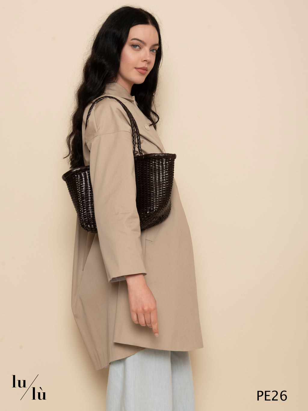 Bweave Small Dark Brown - Borsa intrecciata a mano