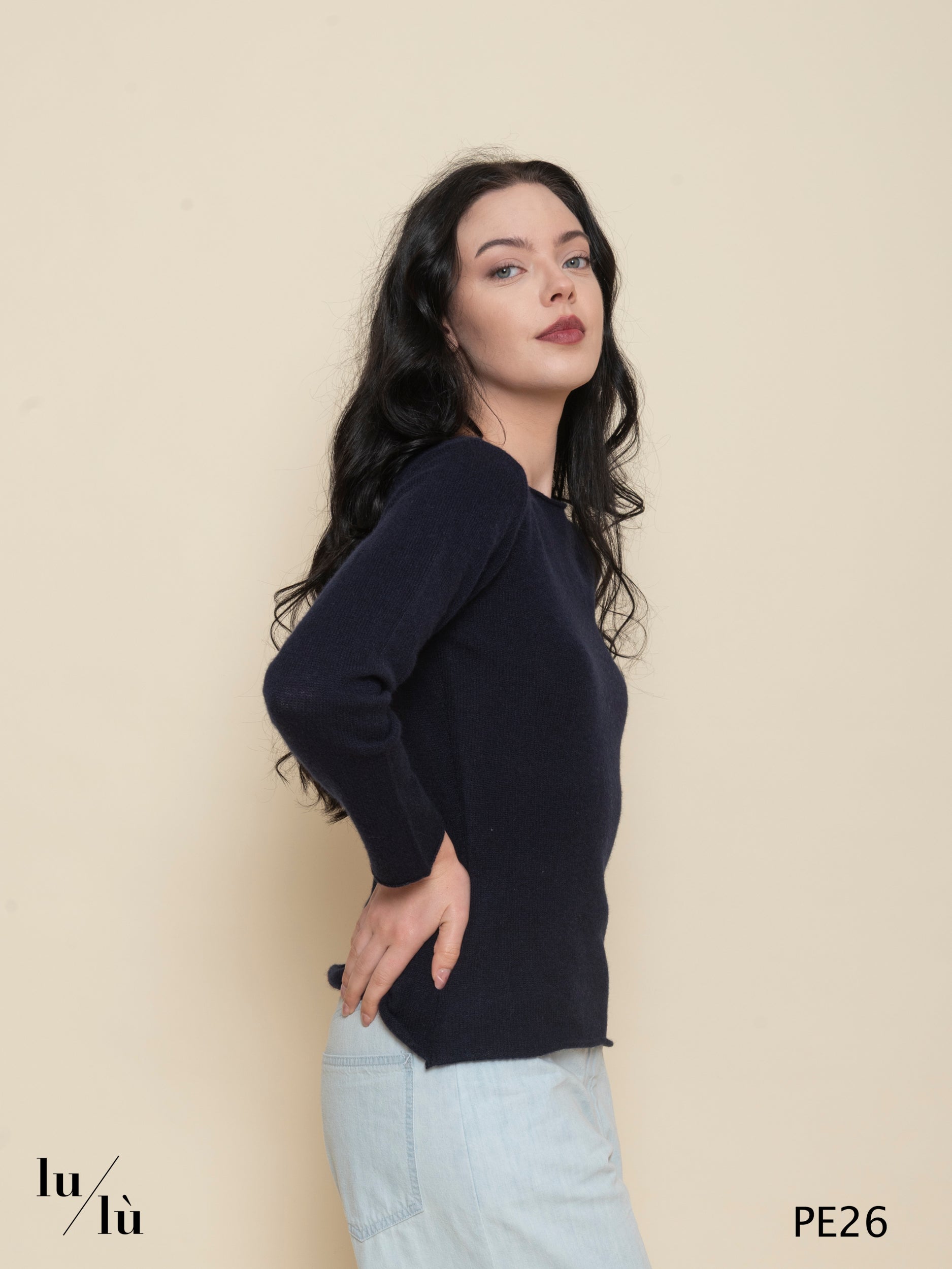 Iris - Maglia donna girocollo in cashmere 100%