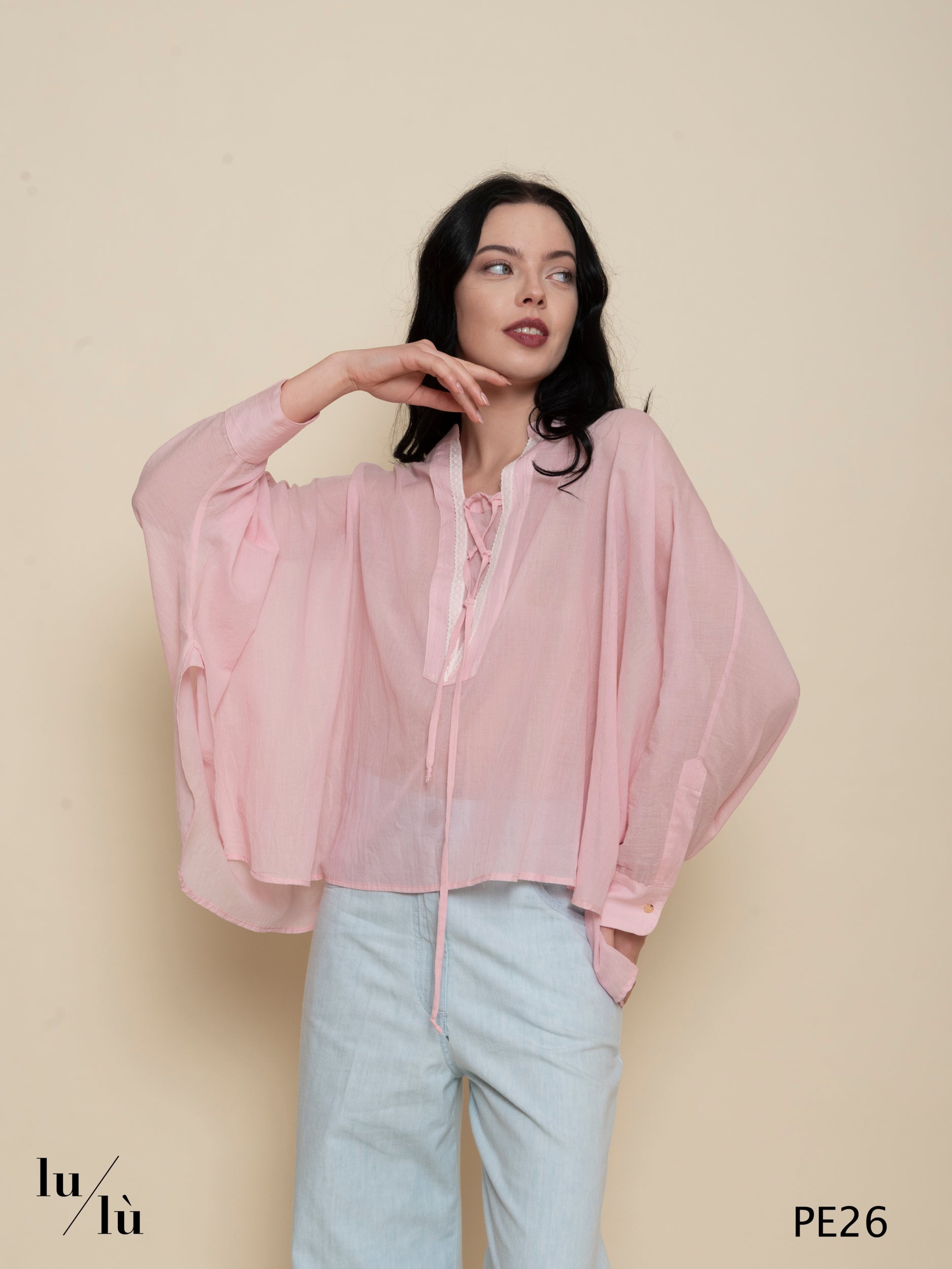 Mirta - Camicia donna in voile di cotone con dettagli in pizzo