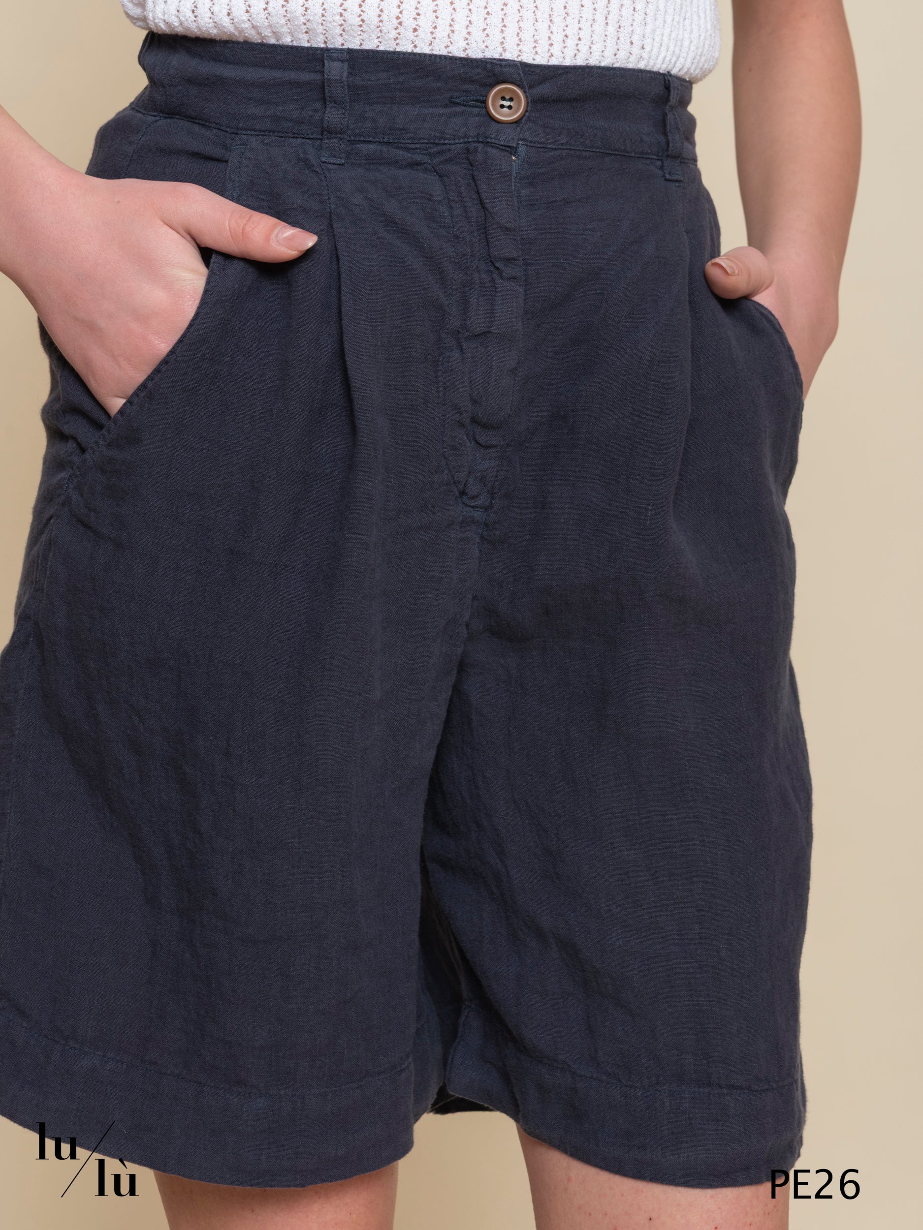 Jacarada - Short donna in puro lino a vita alta