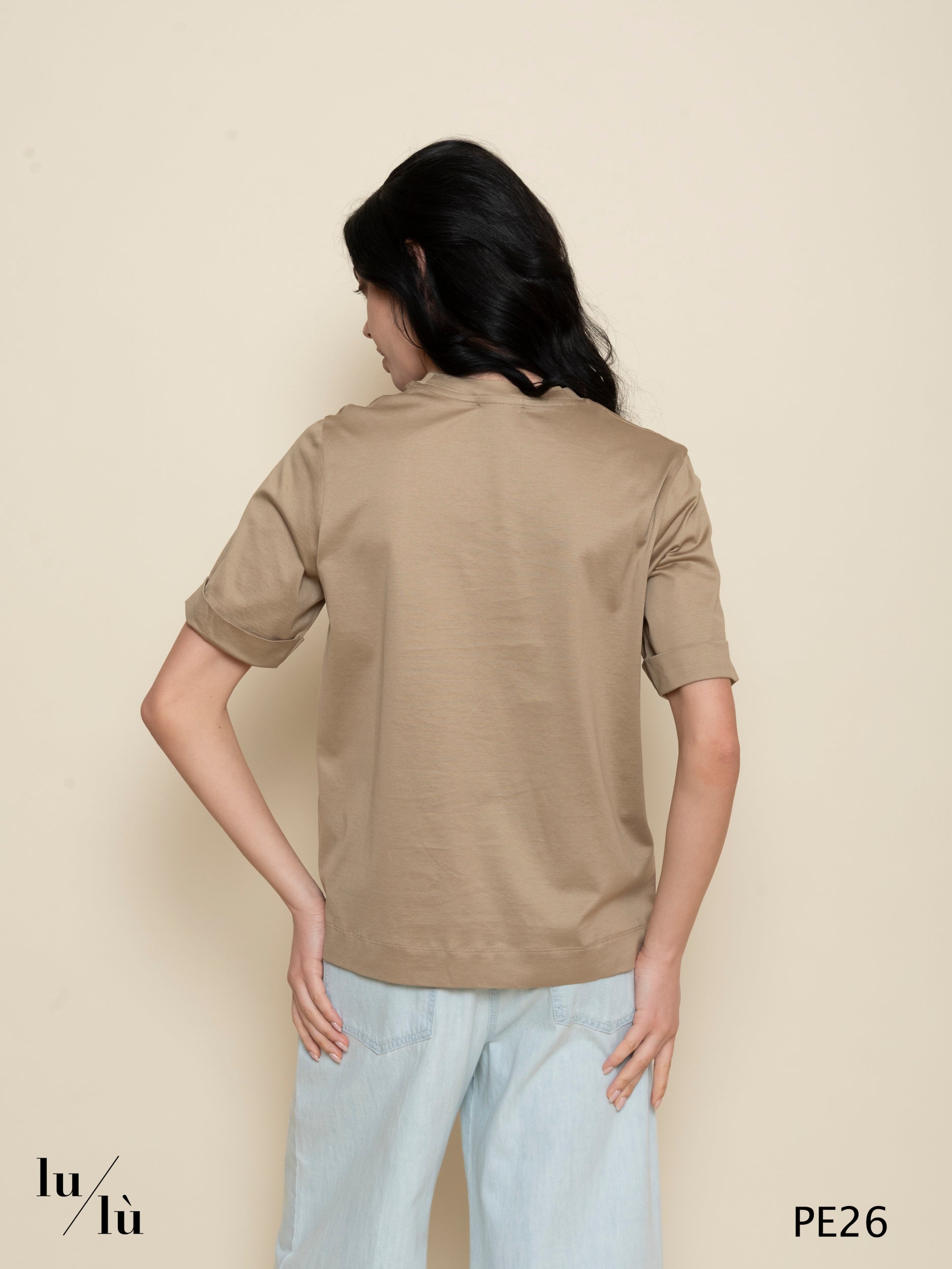 Ama Sand - T-shirt donna in cotone linea a scatola