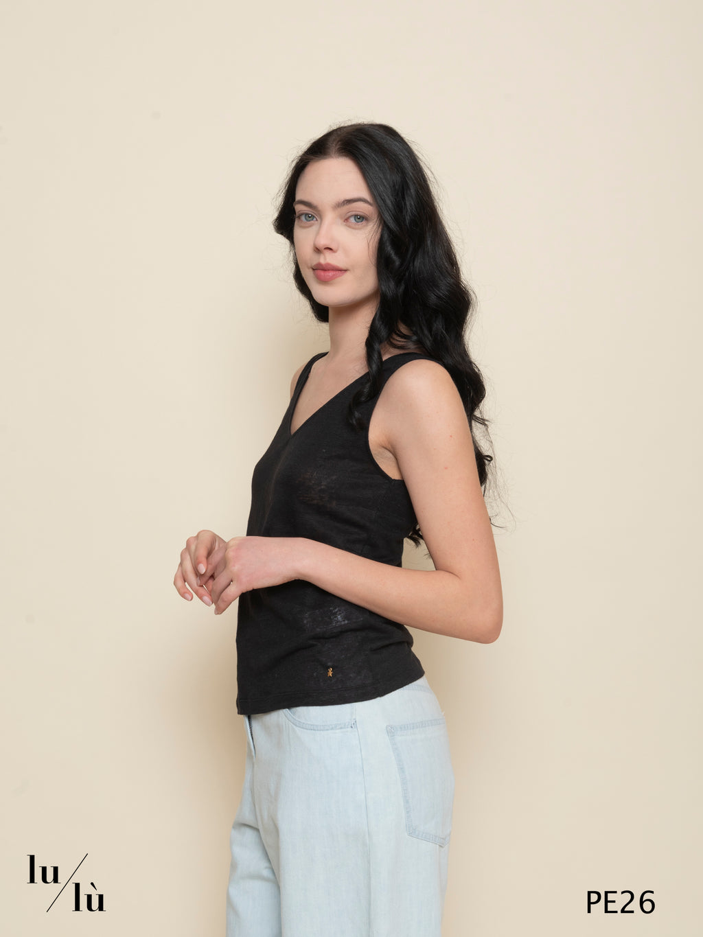 Haniz Black - Canotta donna in lino scollo a V