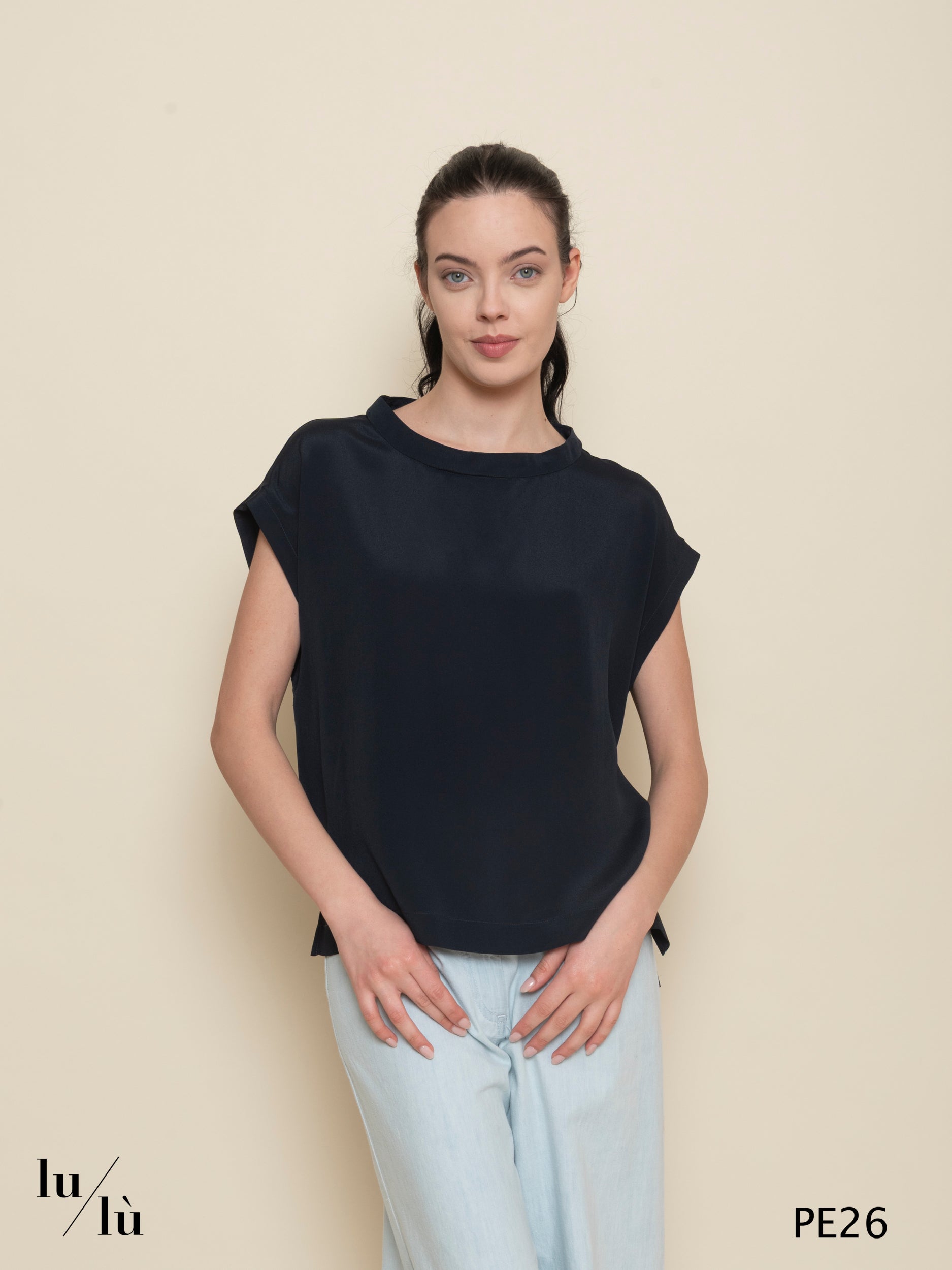 Curacao - T-shirt donna girocollo in acetato e seta