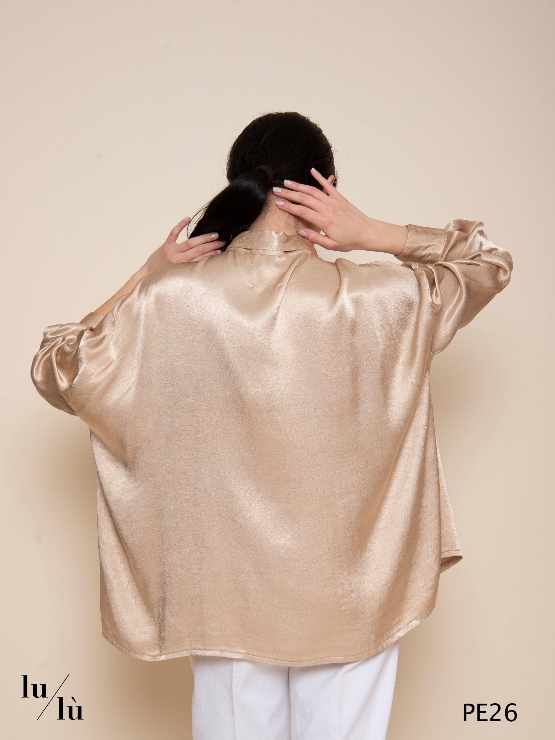 Areum - Blusa donna oversize satinata