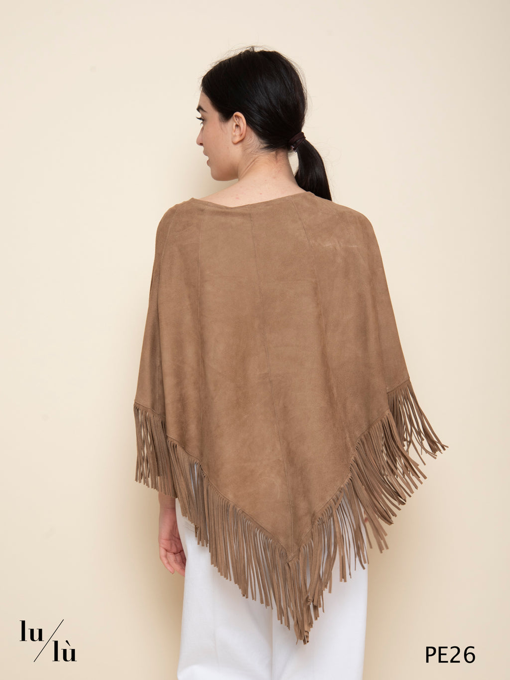 Irene Caramello - Cappa donna in pelle scamosciata con frange