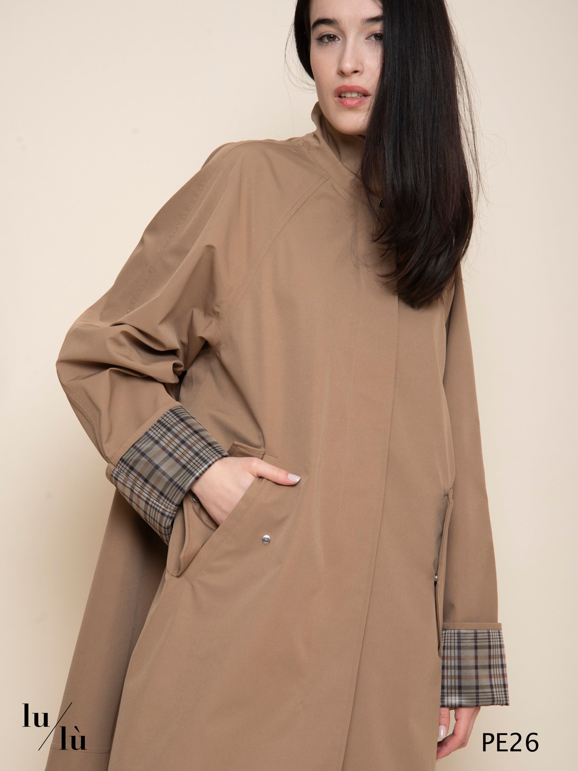 Narine - Trench donna tecnico Two Layers con polsini check