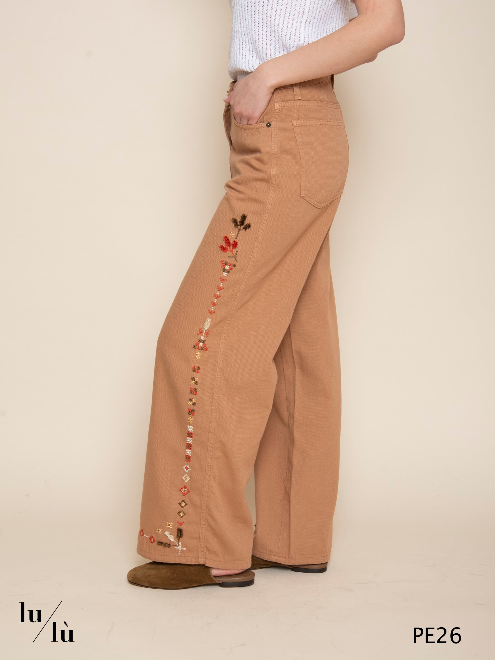 Aoki - Pantalone donna ricamato in canvas tinto capo