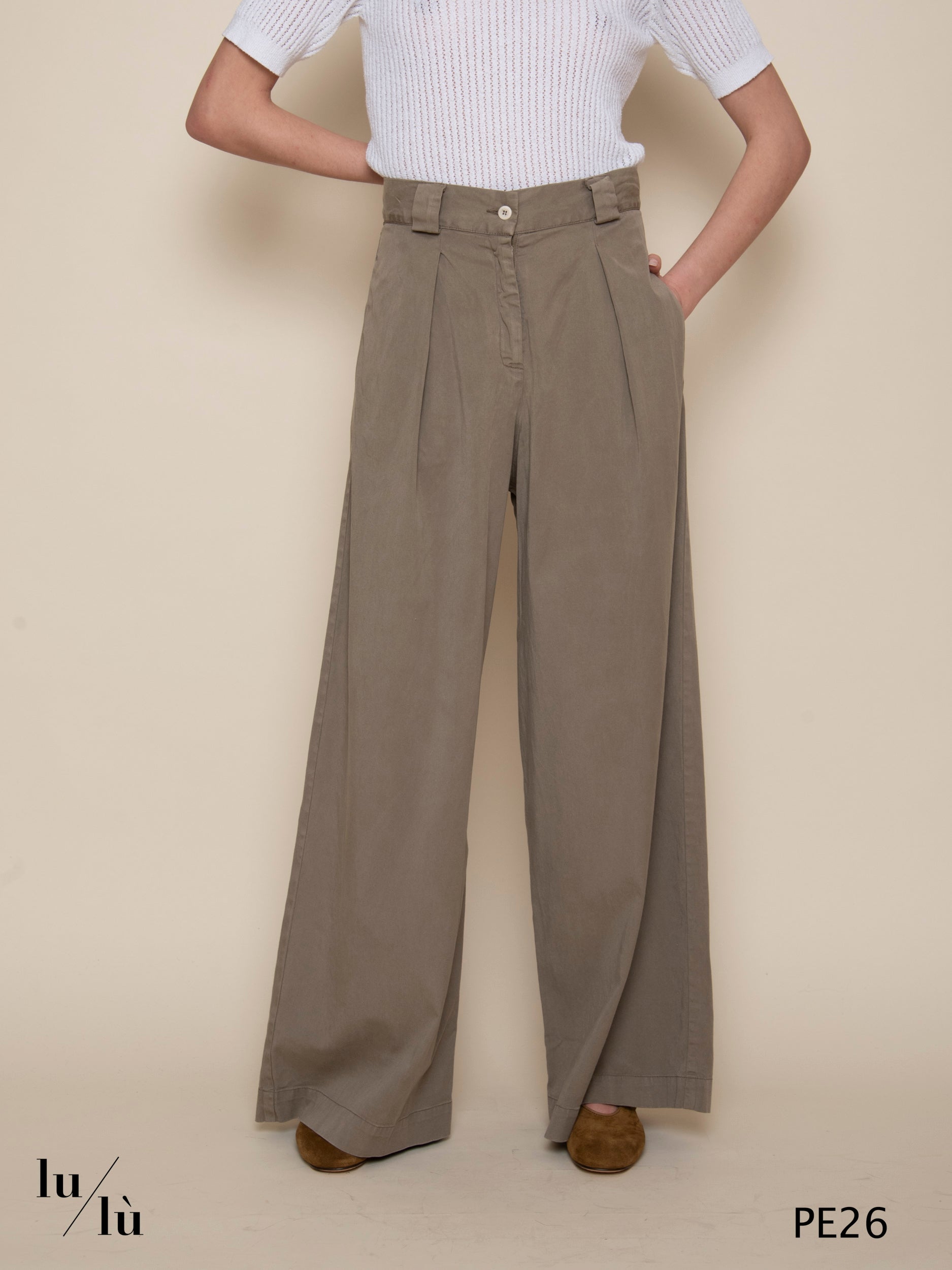 Ramon - Pantalone donna in cotone gamba larga e pinces