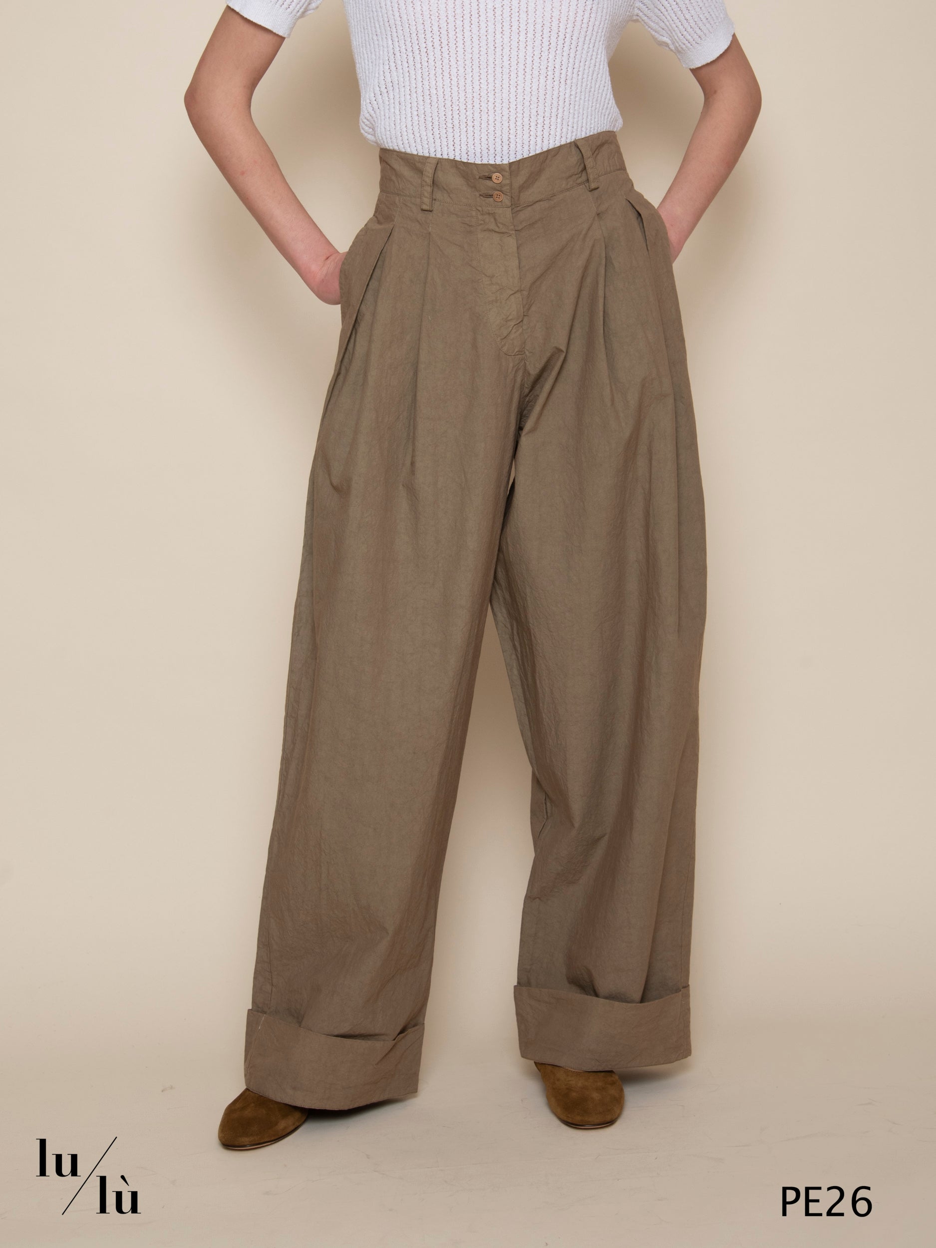 Lars - Pantalone donna wide leg in cotone crinkle con pinces