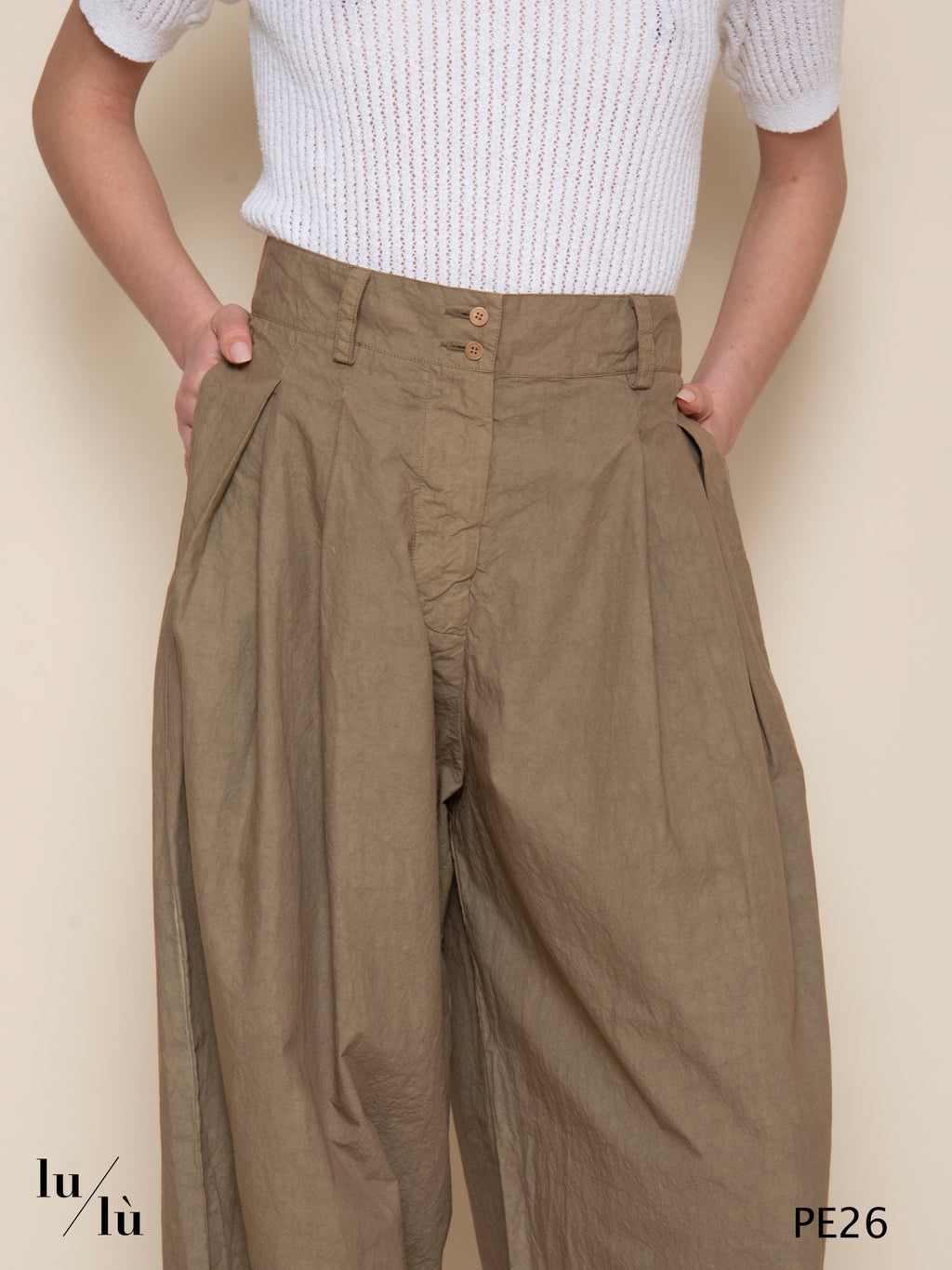 Lars - Pantalone donna wide leg in cotone crinkle con pinces