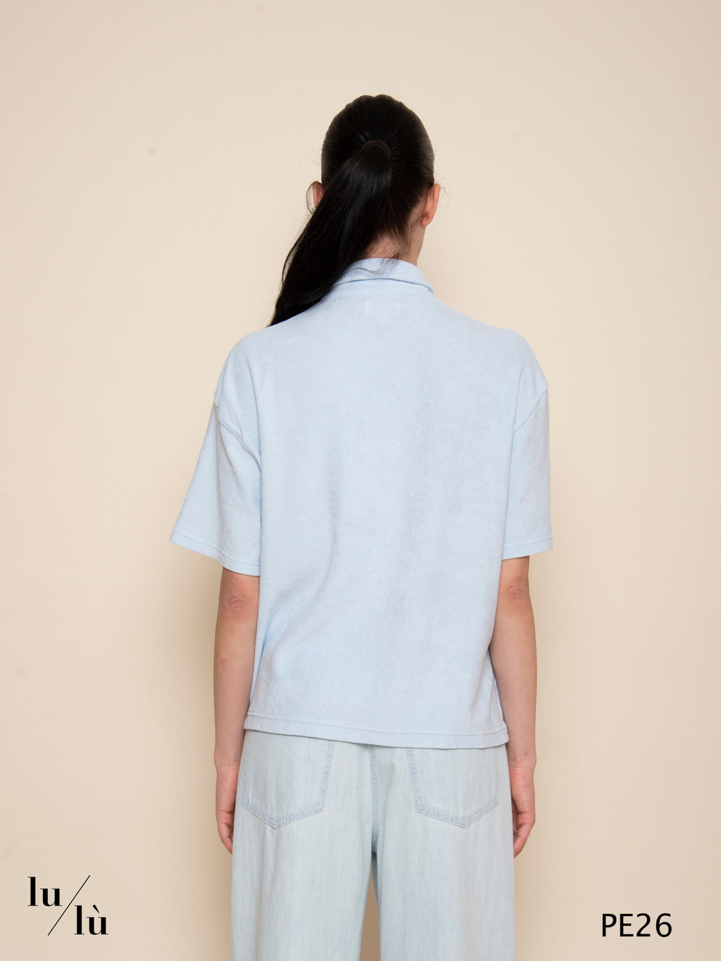 Tellia - Camicia donna in ciniglia di cotone azzurro con tasca
