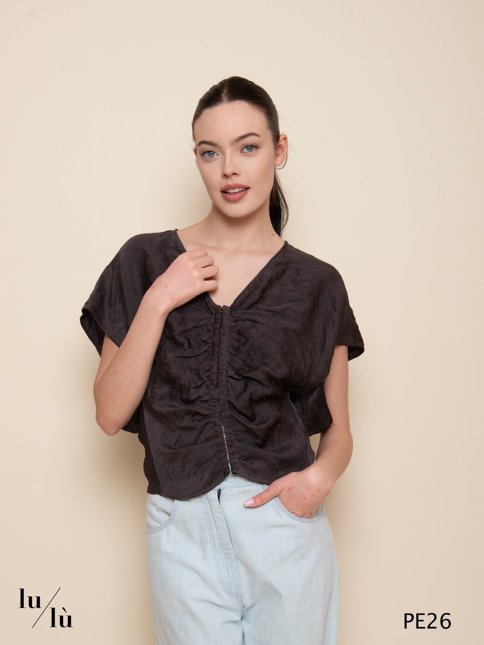 Perla - Top donna arricciato in viscosa con filo metallico