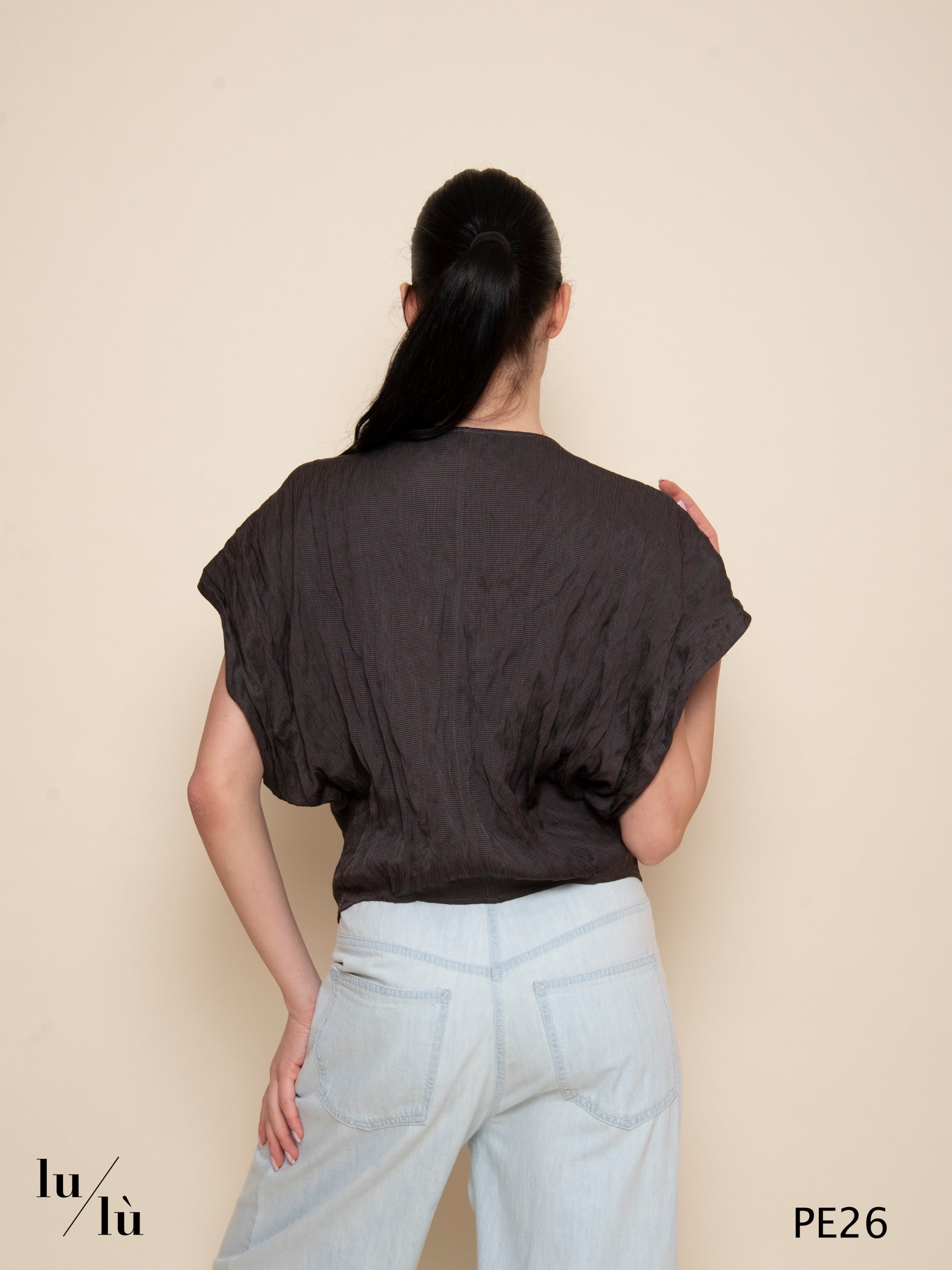 Perla - Top donna arricciato in viscosa con filo metallico