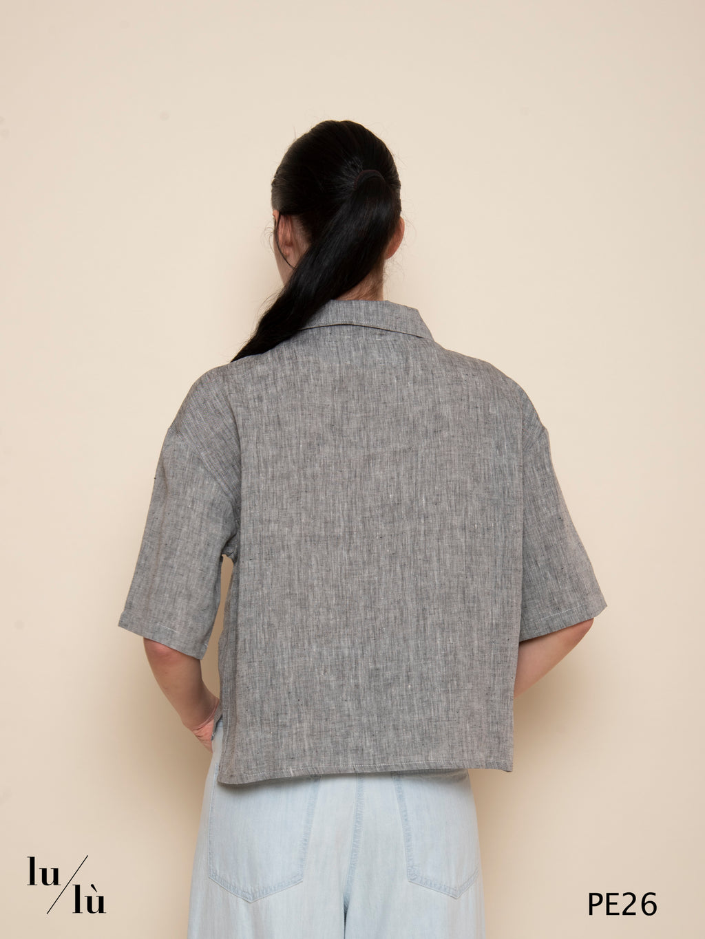 Opale - Blusa donna cropped in puro lino grigio