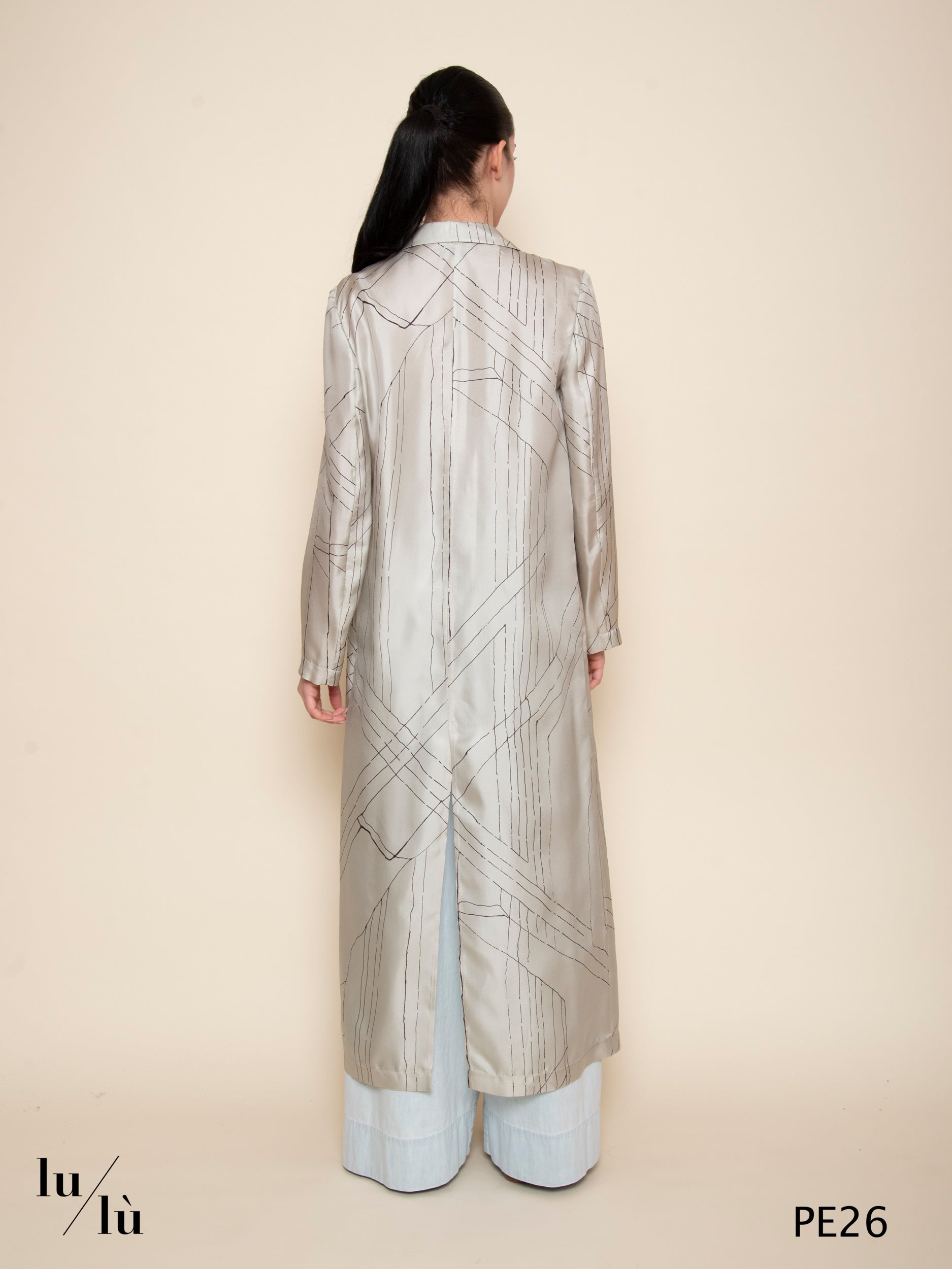 Yuki - Spolverino donna lungo in seta stampata