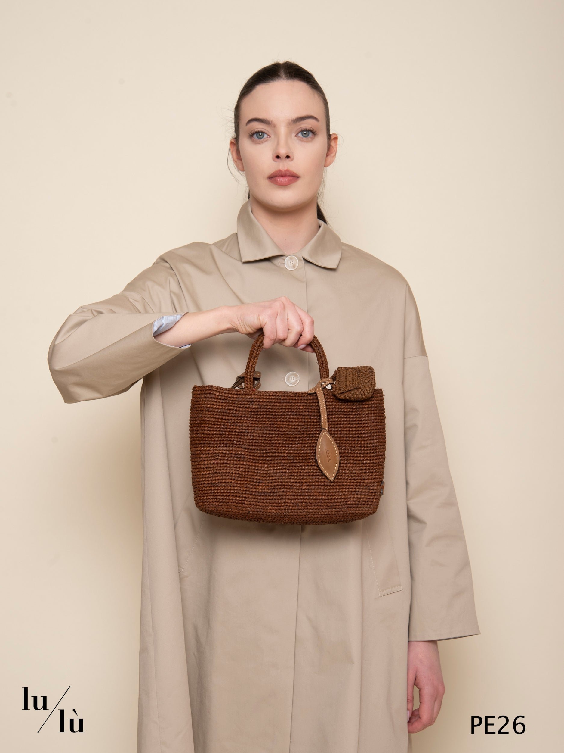 Alma Esse - Borsa a mano in rafia naturale artigianale